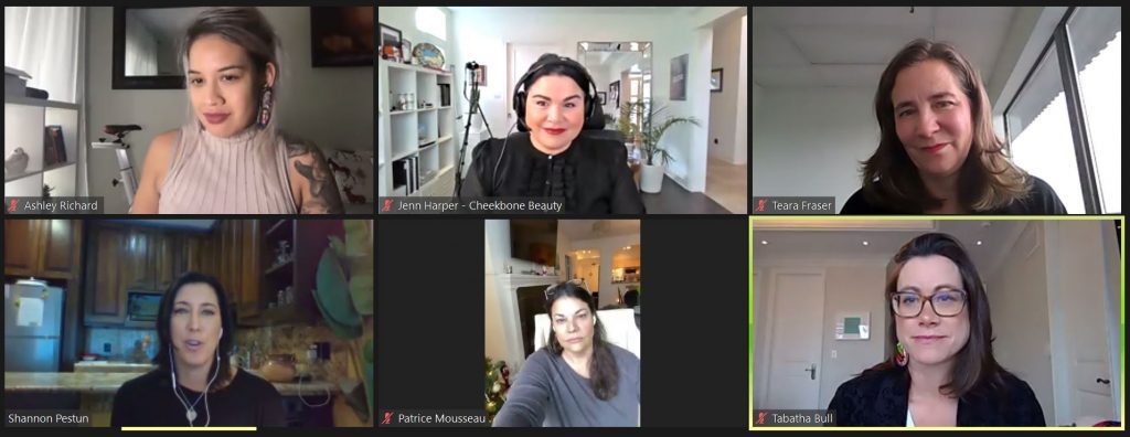 Capture d’écran montrant Ashley Richard, Jenn Harper, Teara Fraser, Shannon Pestun, Patrice Mousseau et Tabatha Bull pendant le webinaire organisé sur Zoom. Shannon Pestun a la parole