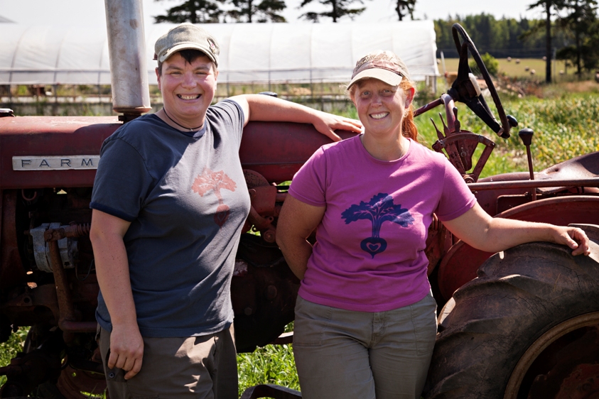 Amy-Smith-and-Verena-Varga-1