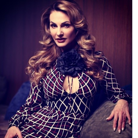 Joan-Kelley-Walker-1