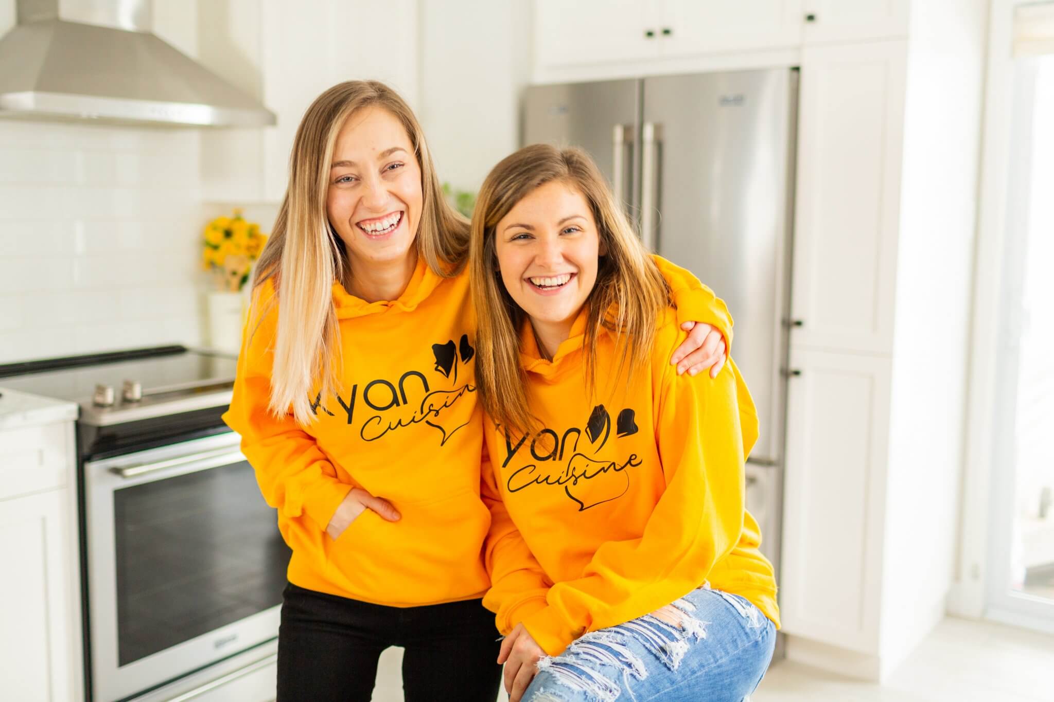 Vanessa-Viau-and-Aude-Martel-1