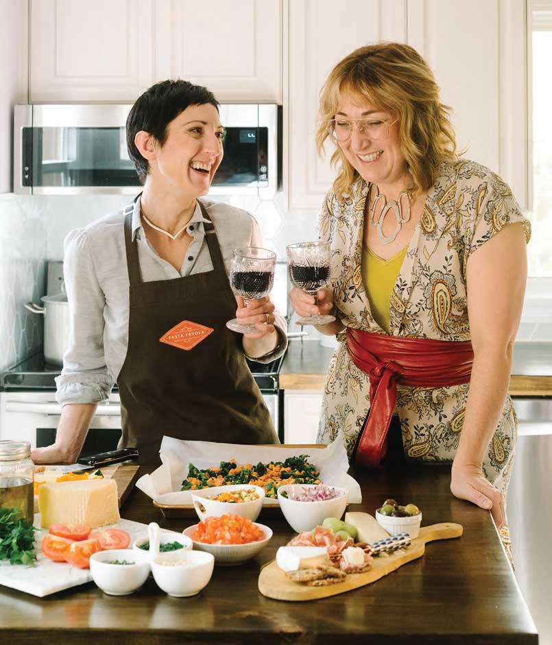 Victoria-and-Paula-Watts-1