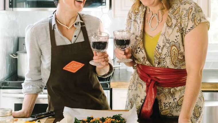 Victoria-and-Paula-Watts